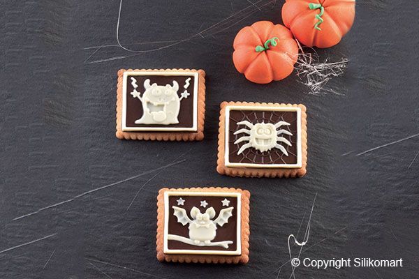 2: Silikomart Chokoladekiks Halloween - Udstikker og Form